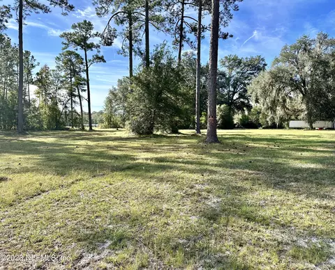 9536 Sr 228, Macclenny, FL 32063