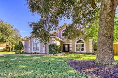 7891 Chase Meadows Dr E, Jacksonville, FL 32256