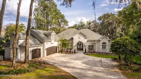 662 Frederic Dr, Fleming Island, FL 32003