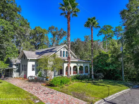 3803 Valencia Rd, Jacksonville, FL 32205