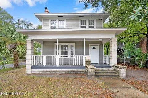 2563 Rosselle St, Jacksonville, FL 32204