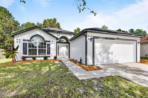 5441 Shady Pine St S, Jacksonville, FL 32244