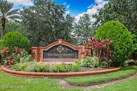 13810 Sutton Park Dr N #732, Jacksonville, FL 32224