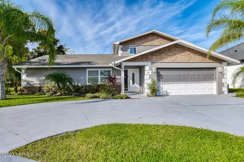 12 Cleveland Ct, Palm Coast, FL 32137