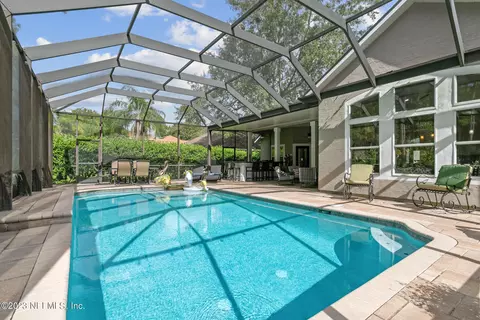 181 Strawberry Ln, Saint Johns, FL 32259