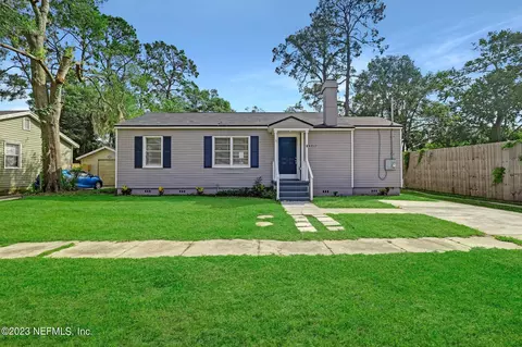 4917 Dundee Rd, Jacksonville, FL 32210