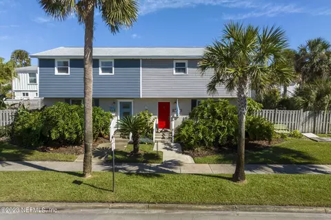 303 1st St, Neptune Beach, FL 32266