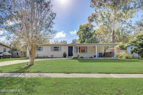 424 Sigsbee Rd, Orange Park, FL 32073