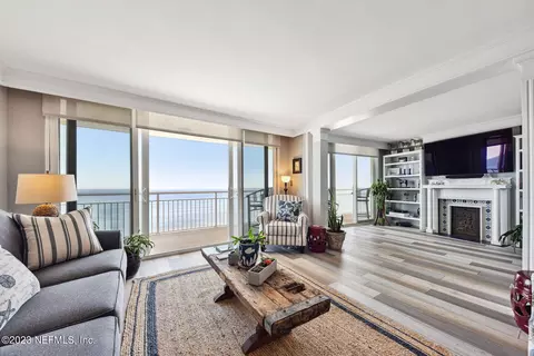 1601 Ocean Dr S #1004, Jacksonville Beach, FL 32250