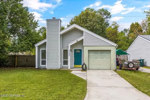 8590 Goldeneye Ln, Jacksonville, FL 32217