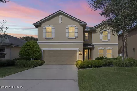 12221 Rolling Green Ct, Jacksonville, FL 32246