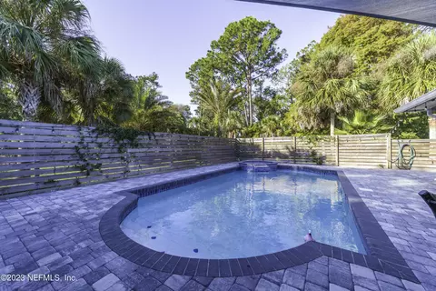 831 Rita Cir, Saint Augustine, FL 32086