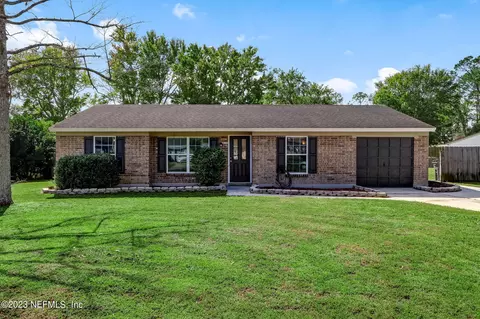 2665 Pinewood Blvd E, Middleburg, FL 32068