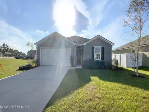 2887 Sunrise Creek Rd, Green Cove Springs, FL 32043