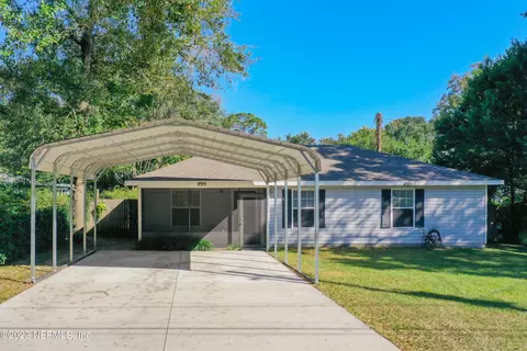 5111 Cemetery Rd, Jacksonville, FL 32210