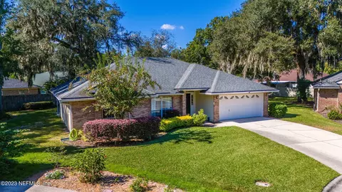 11952 Blue Spruce Ct, Jacksonville, FL 32223