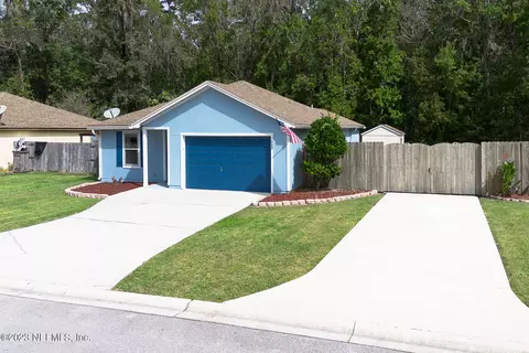 1080 Buccaneer Blvd, Green Cove Springs, FL 32043