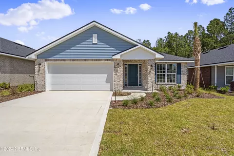 3102 Laurel Springs Dr, Green Cove Springs, FL 32043