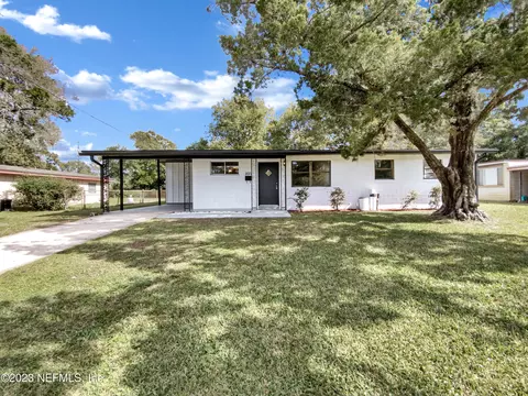 2071 Betsy Dr, Jacksonville, FL 32210