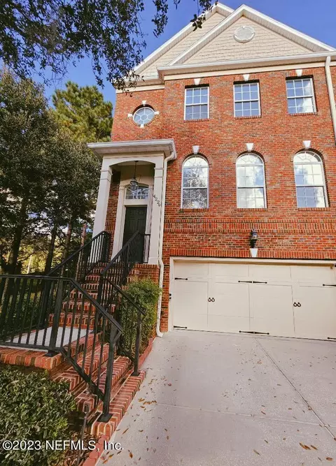 4229 Studio Park Ave, Jacksonville, FL 32216