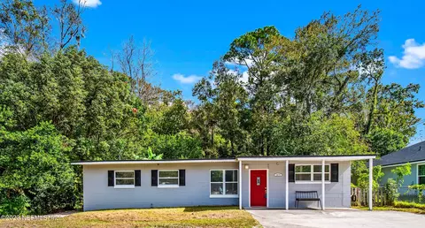 2875 Brackridge Blvd E, Jacksonville, FL 32216