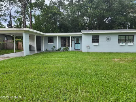 4903 Redstone Dr, Jacksonville, FL 32210