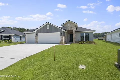 8235 Helmsley Blvd, Jacksonville, FL 32219