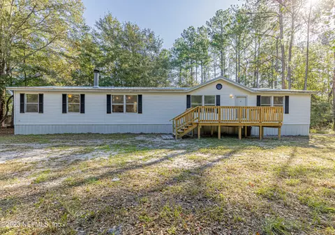 7448 Park City Dr, Jacksonville, FL 32244