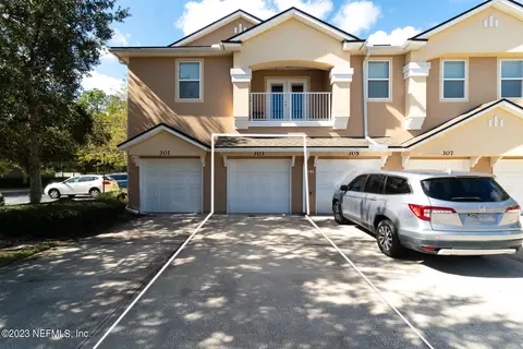 303 Golden Lake Loop, Saint Augustine, FL 32084