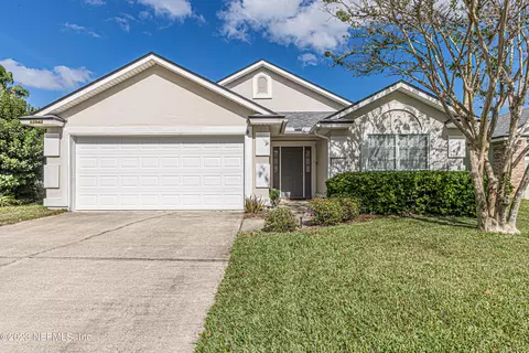 12047 Sunchase Dr, Jacksonville, FL 32246