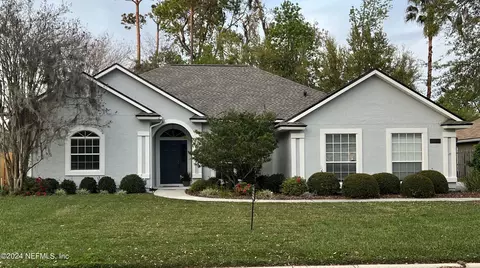 1776 Margarets Walk Rd, Fleming Island, FL 32003