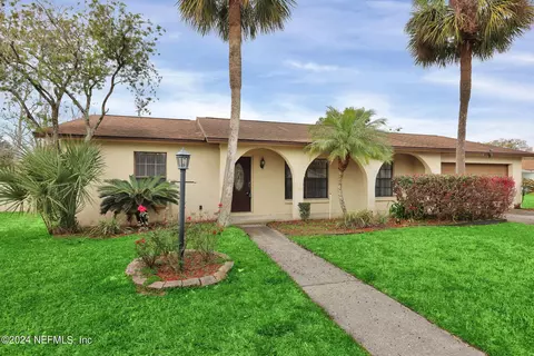 3716 Bramble Rd, Jacksonville, FL 32210