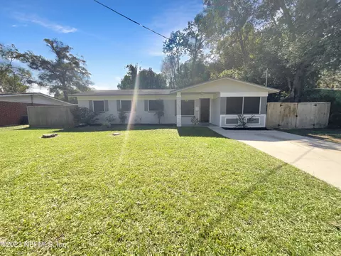 1820 Leonid Rd, Jacksonville, FL 32218