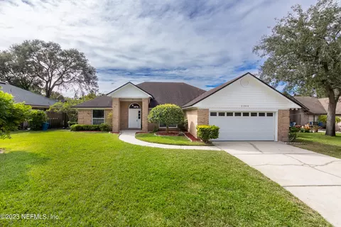 2344 Alderman Oaks Dr, Jacksonville, FL 32224
