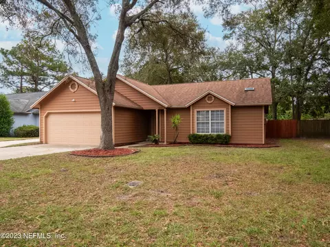 3961 Distant Moon Ct, Jacksonville, FL 32210