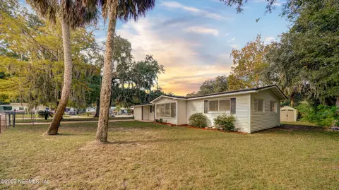 2488 Sunapee Ave E, Jacksonville, FL 32233