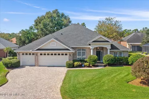 2354 Windchime Dr, Jacksonville, FL 32224