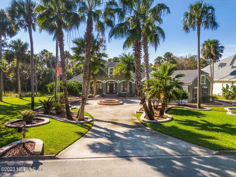 225 Isle Way Ln, Ponte Vedra Beach, FL 32082