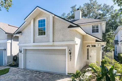 687 Selva Lakes Cir, Atlantic Beach, FL 32233