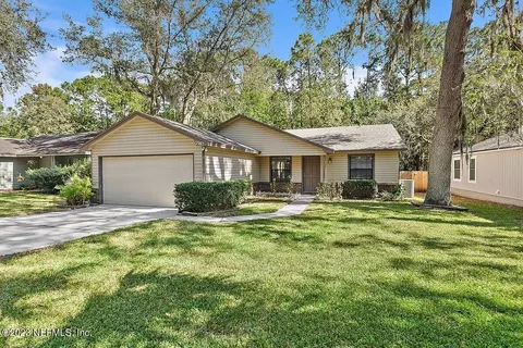 1587 Panther Ridge Ct, Jacksonville, FL 32225