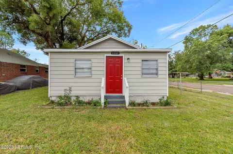 2289 Sherrington St, Jacksonville, FL 32209