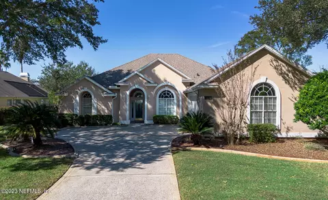 3138 Country Club Blvd, Orange Park, FL 32073