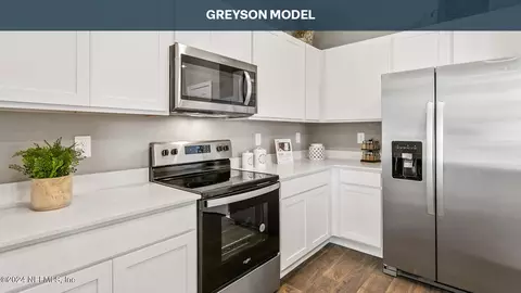 5421 Tellaro Ln, Jacksonville, FL 32210