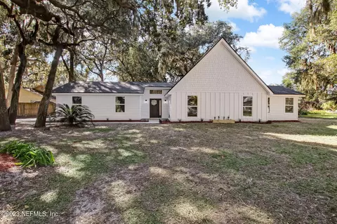 2118 Oak Bluff Ct, Fernandina Beach, FL 32034