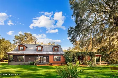 121 Peniel Church Rd, Palatka, FL 32177