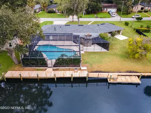 11338 Beacon Dr, Jacksonville, FL 32225