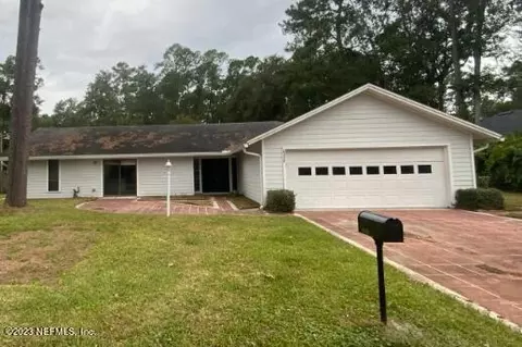 6330 Fleming Dr, Fleming Island, FL 32003