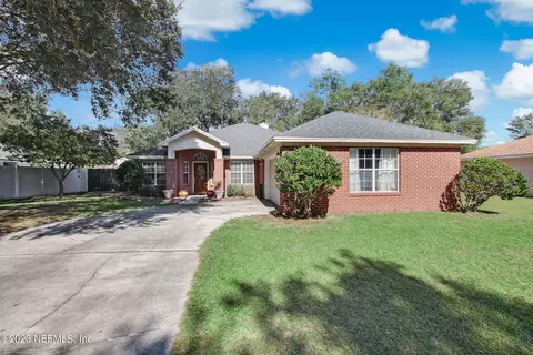 86021 St Andrew Ct, Yulee, FL 32097