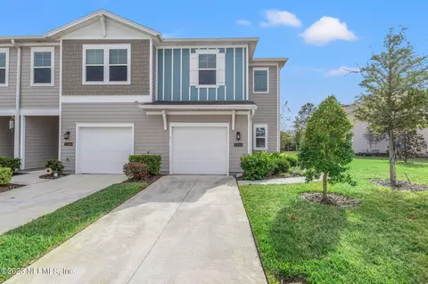 1146 Beach Dune Dr, Jacksonville, FL 32233