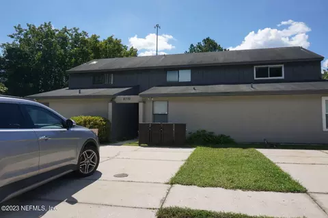 8770 Pinehammock Ct, Jacksonville, FL 32244